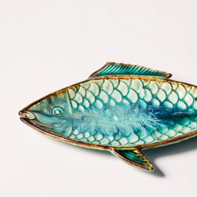 Handcrafted Ceramic Fish-Shaped Serving Plate – Unique Coastal Design