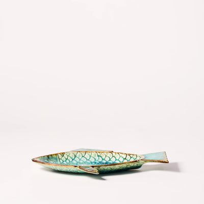 Handcrafted Ceramic Fish-Shaped Serving Plate – Unique Coastal Design