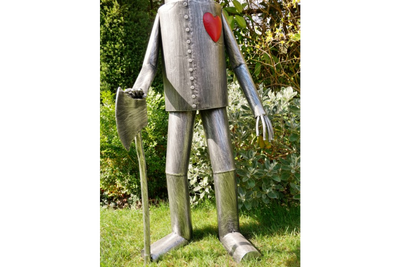 Large Metal Tin Man Garden Sculpture – 135cm Tall with Heart Detail