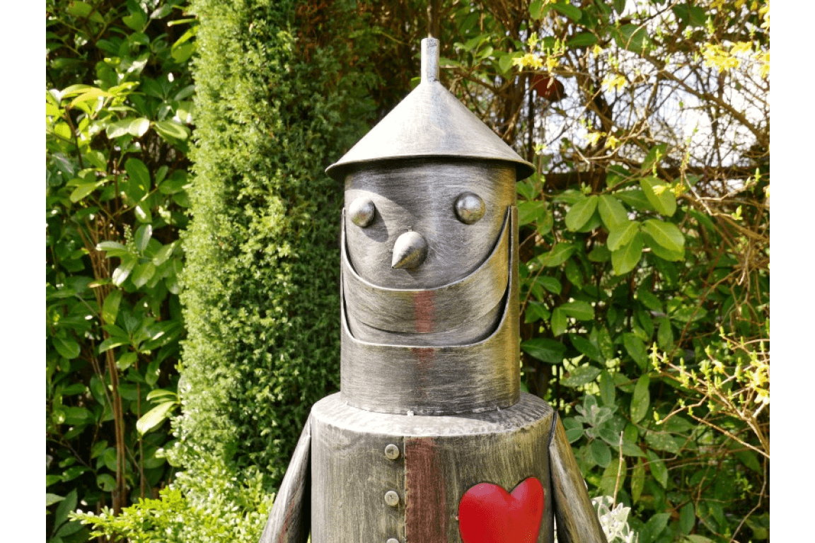 Large Metal Tin Man Garden Sculpture – 135cm Tall with Heart Detail