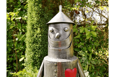 Large Metal Tin Man Garden Sculpture – 135cm Tall with Heart Detail