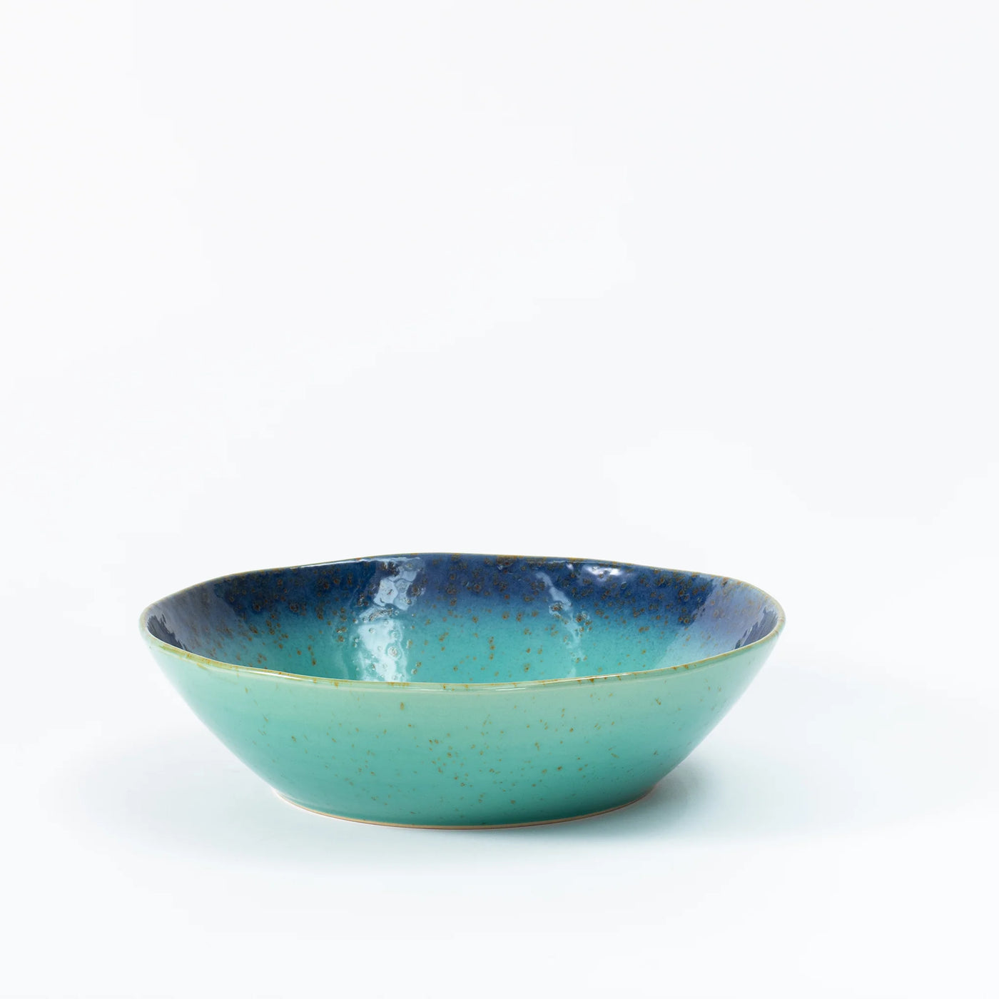 Turquoise Ceramic Serving Bowl – Coastal-Inspired Tableware