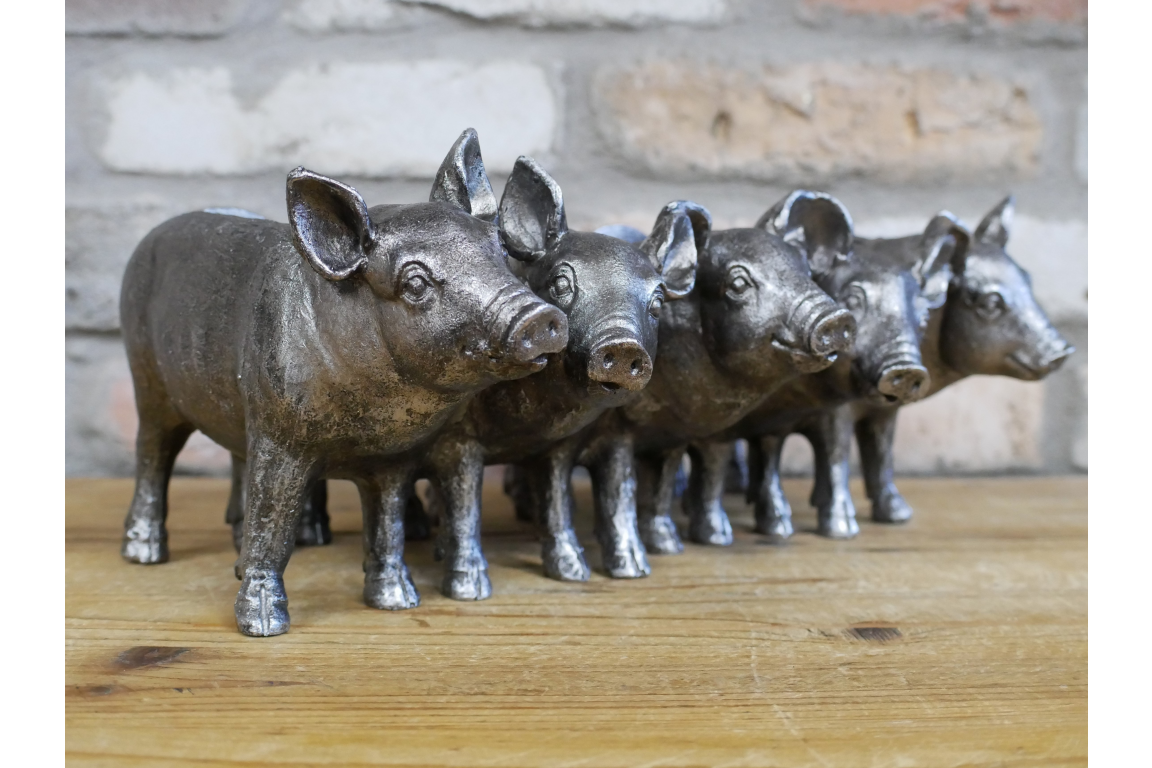 Quirky Pig Planter - Rustic Farmhouse Decor