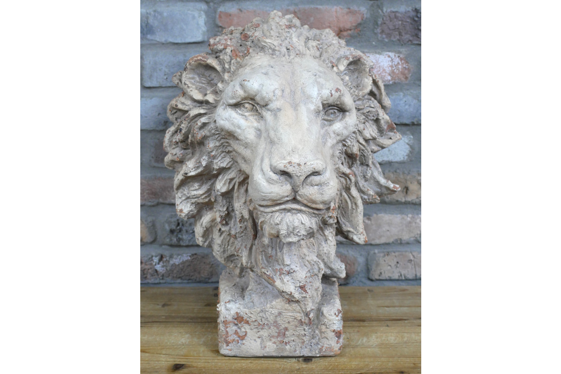 Rustic Lion Head Sculpture - Home or Garden Decor