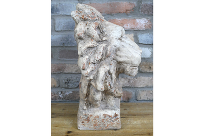 Rustic Lion Head Sculpture - Home or Garden Decor