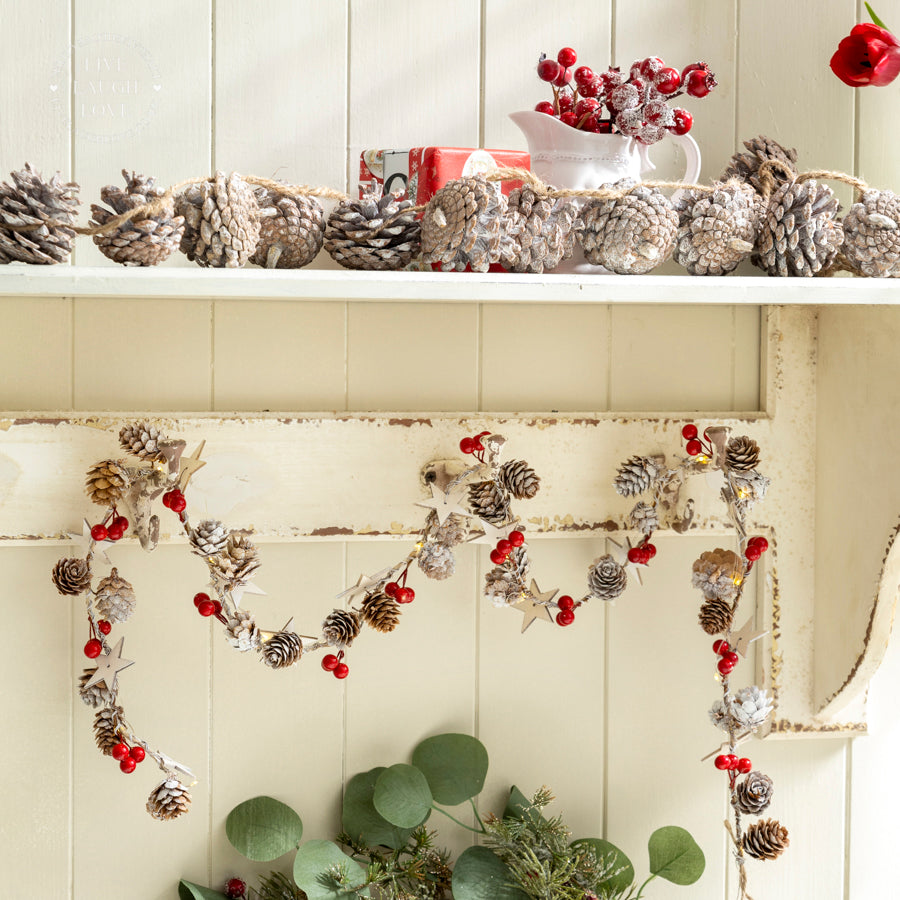 LED Pinecone, Berry, and Star Garland – Festive Light-Up Decoration