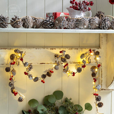 LED Pinecone, Berry, and Star Garland – Festive Light-Up Decoration