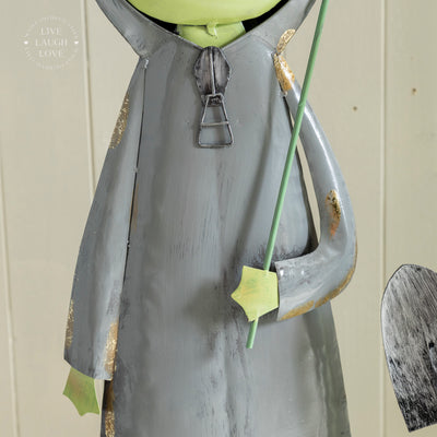 Quirky Metal Frog Figure with Umbrella & Spade – Garden Decor