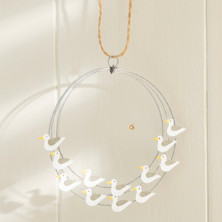 Seagull Hanging Ornament – Cute Coastal-Inspired Decor